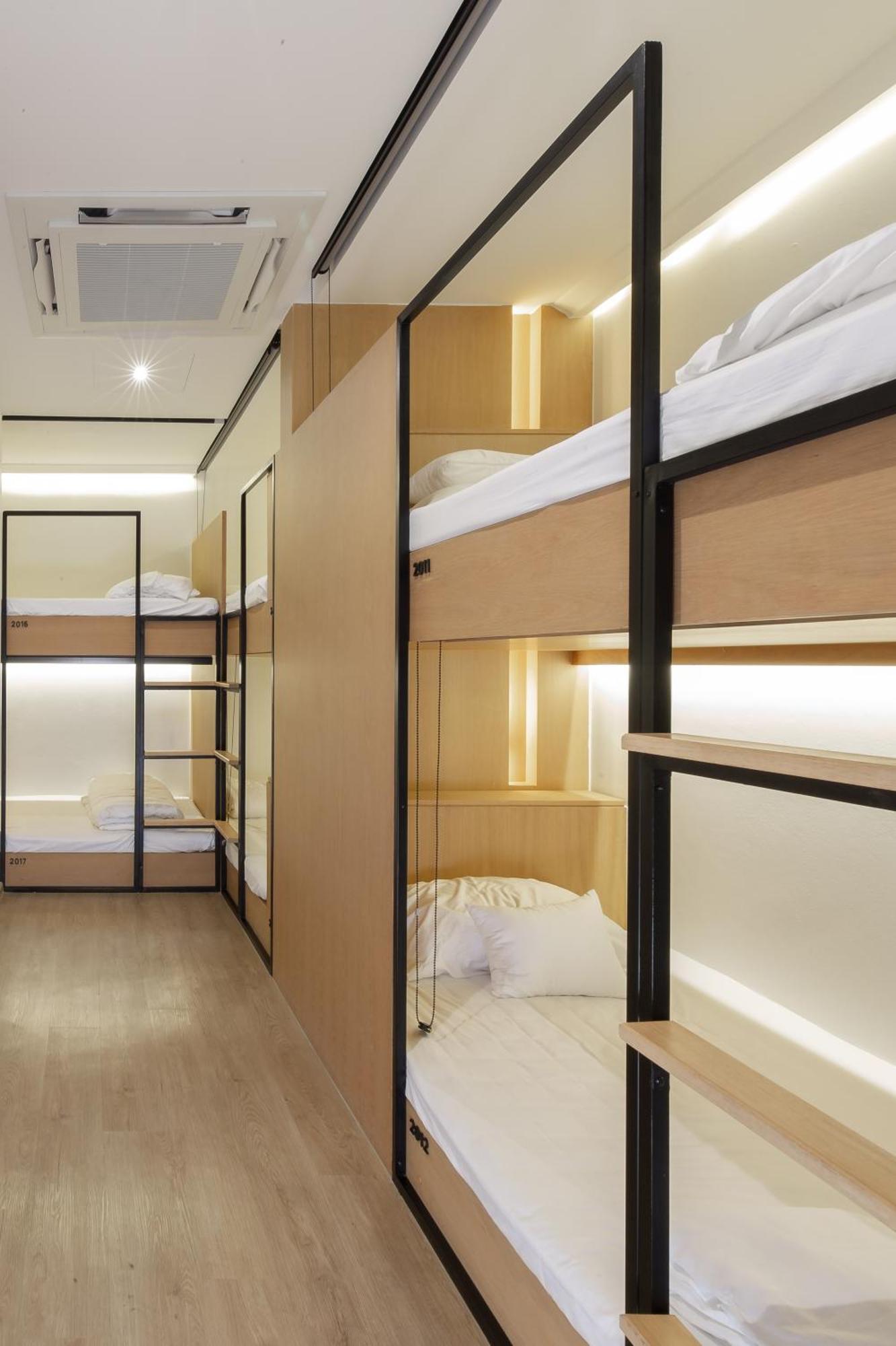 Double B Hostel กรุงเทพมหานคร ภายนอก รูปภาพ