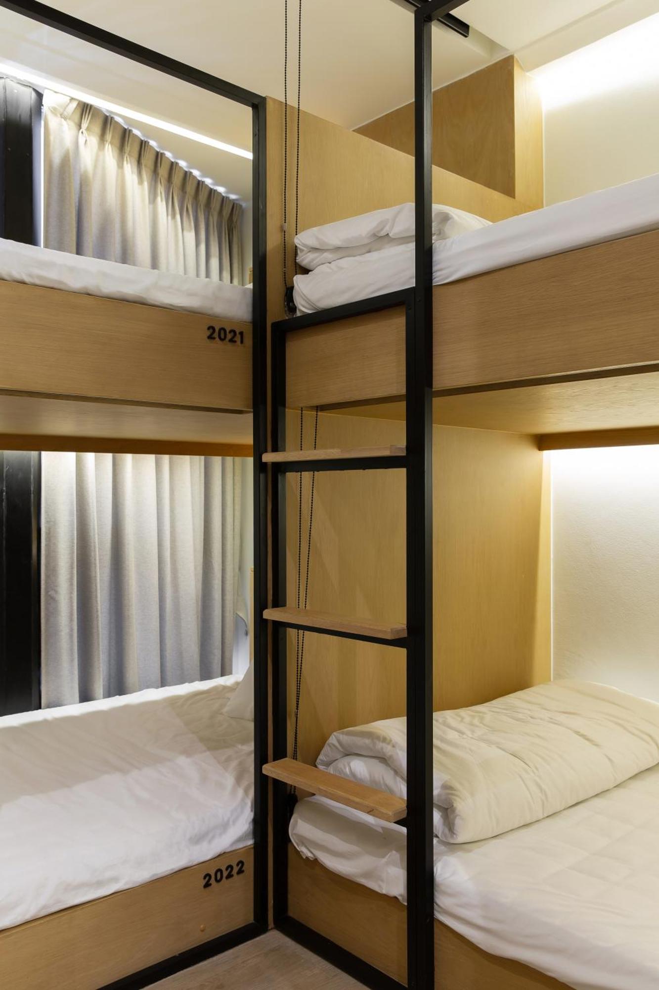 Double B Hostel กรุงเทพมหานคร ภายนอก รูปภาพ