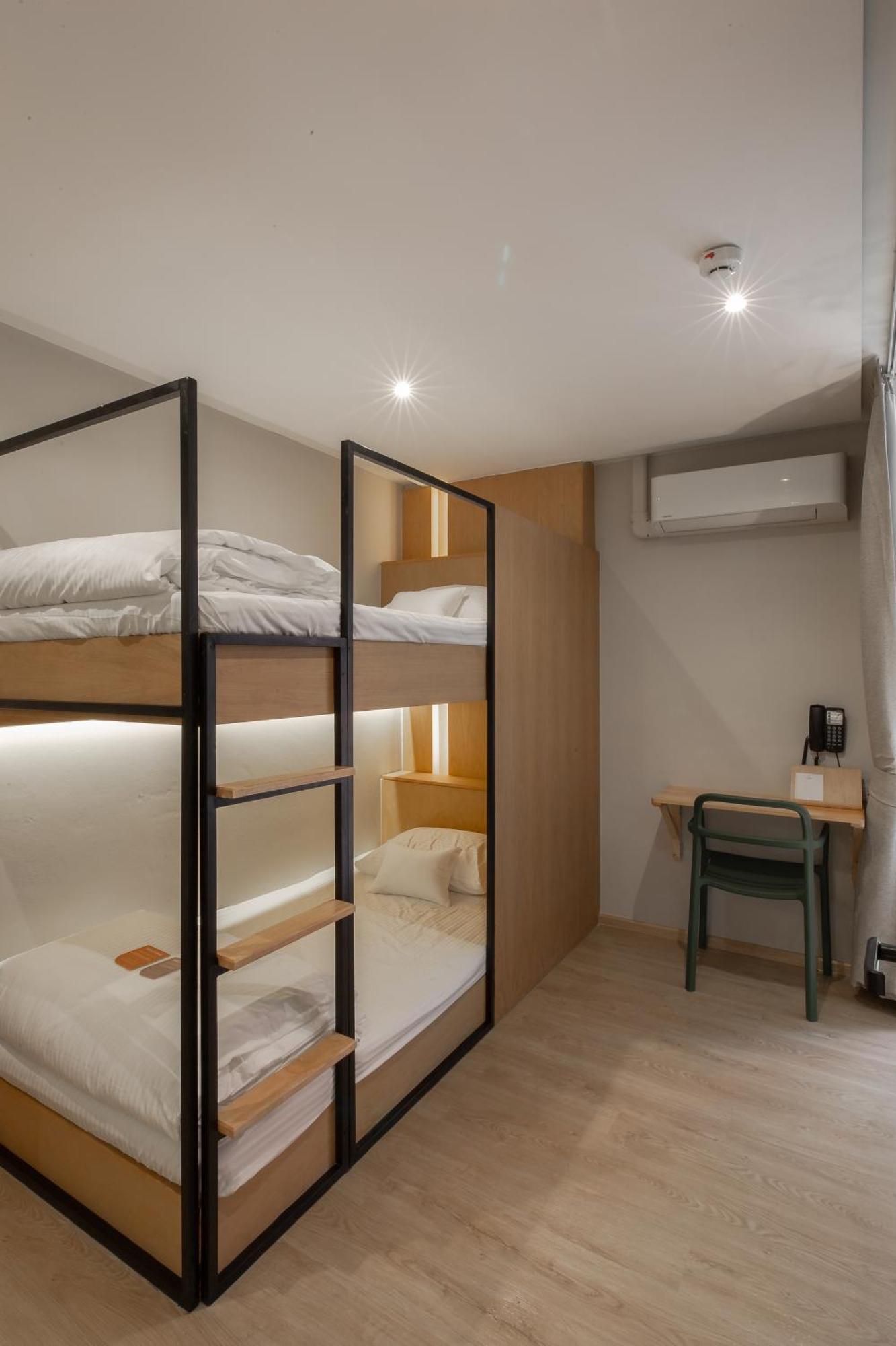 Double B Hostel กรุงเทพมหานคร ภายนอก รูปภาพ